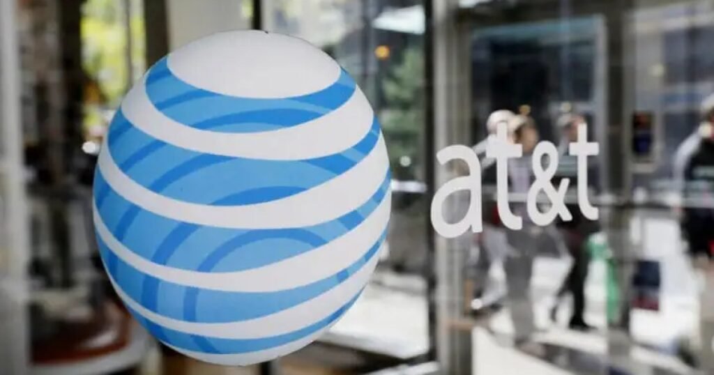 AT&T reduces key customer discount by 50%