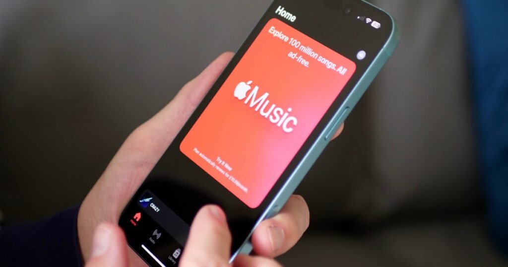 Apple Music supplies DJs with new mixing catalog and tools