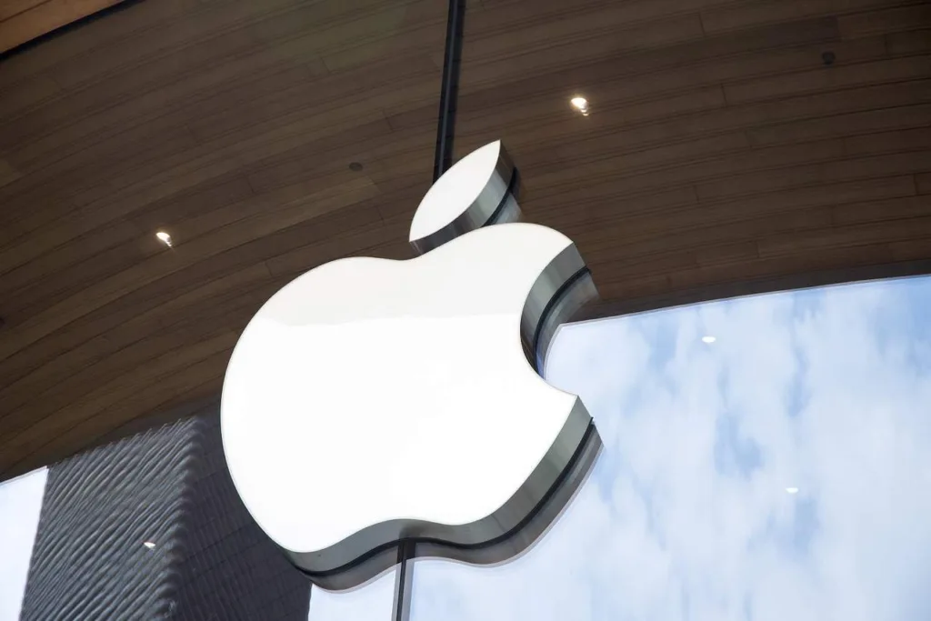 Apple can’t be present in Google’s antitrust case, judges rule