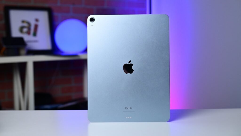 Apple has clear iPad tiers, but buyers skip the middle