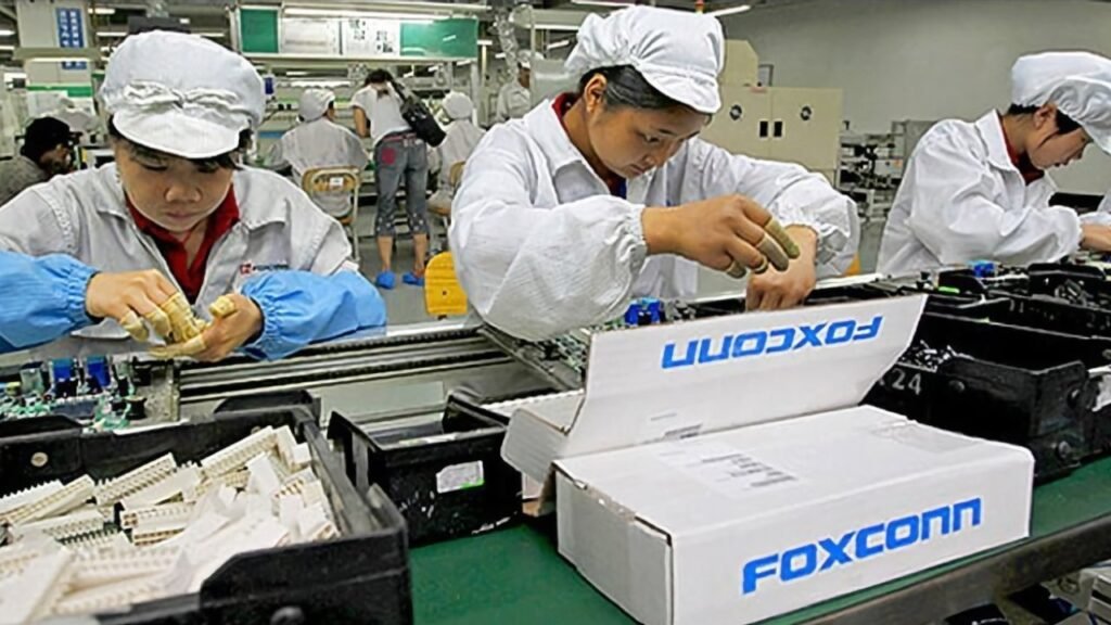 Foxconn head predicts a US manufacturing increase