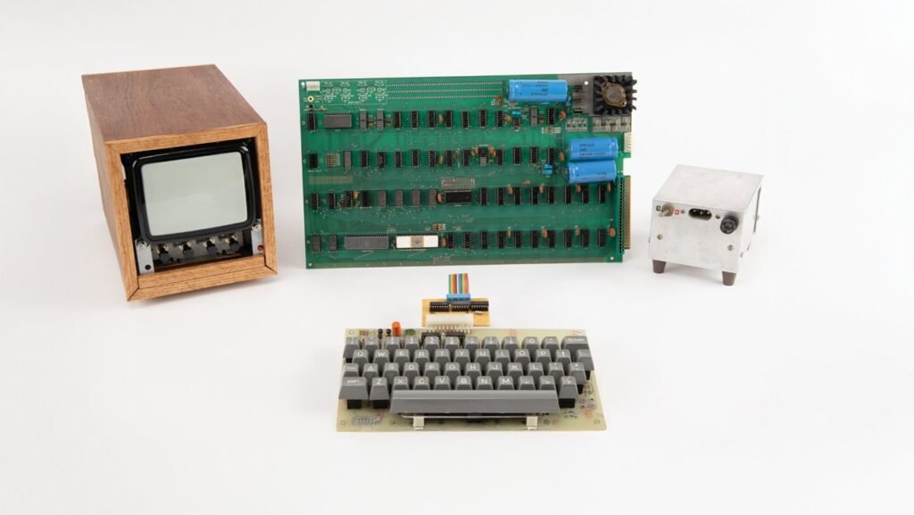 Functional Apple-1 pulls in $375k at recent auction