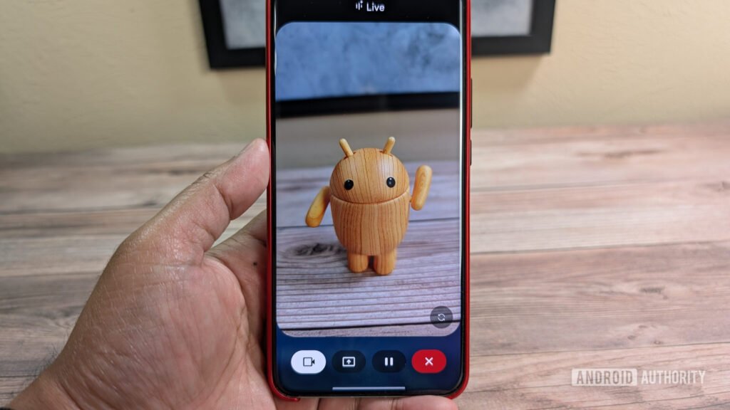 Hands-on: Gemini Live’s new video and screen-sharing features make it way more useful