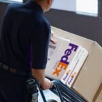 How a porch piracy gang stole thousands of iPhones