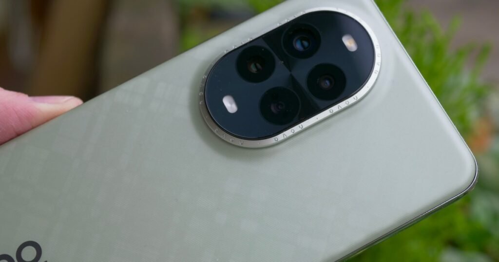 The future of smartphone cameras might lie in old-school tech