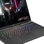 This Gigabyte Aorus gaming laptop just dropped below $1,000
