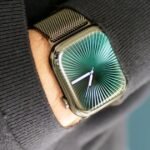 Apple Watch sales are still falling, but the reasons are clear