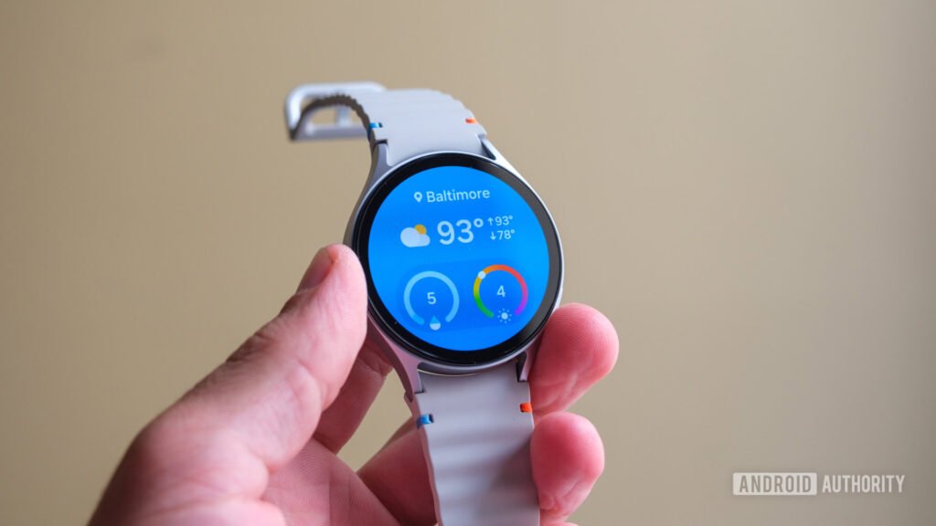 One UI 8 Watch could bring a big (and small) tile update