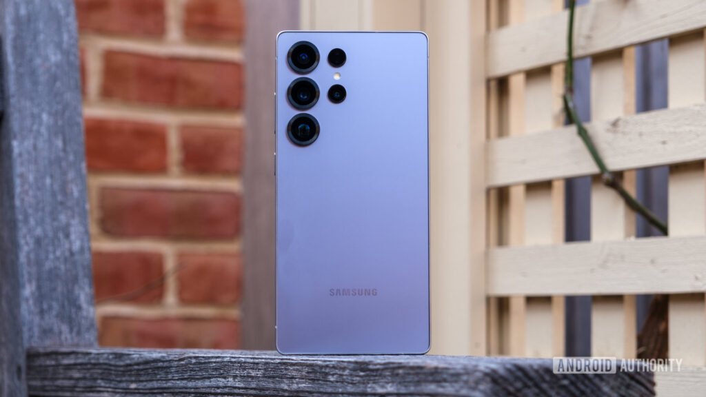 Samsung Galaxy S25 Ultra drops to all-time low price!