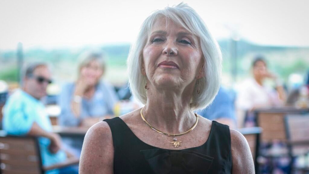 Trump and DOJ try to spring former county clerk Tina Peters from prison