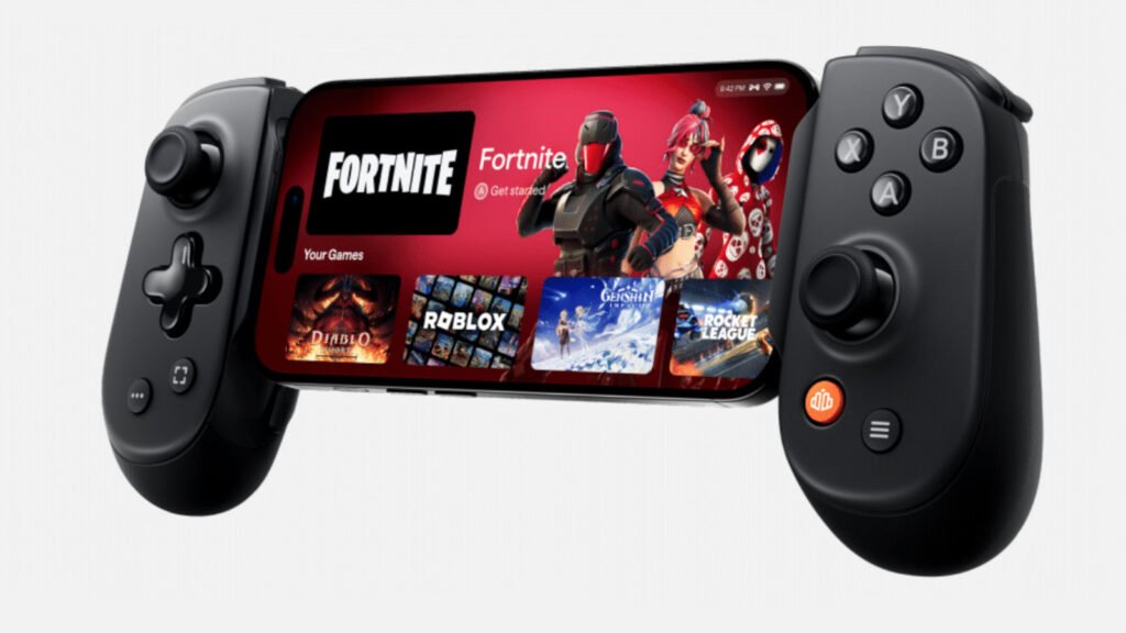 Wired or wireless? The Backbone Pro controller doesn’t force you to choose.